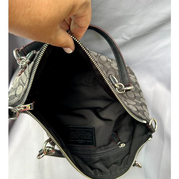 Coach Kelsey Purse AND Matching Wallet - Picture 9 of 9